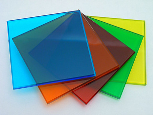 Монолитный поликарбонат Эковис 2.0 мм цветной 2,05х3,05
